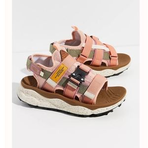 FREE PEOPLE Flower Mountain Spec 9 Pink Sports Sandals Size 8
